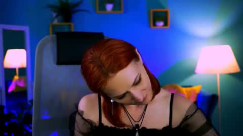 dianatorrens online show from February 25, 8:46 am