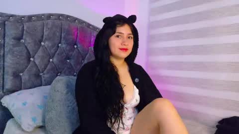 DIANE online show from May 9, 10:39 am