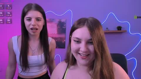 dina_bloom online show from June 3, 7:08 pm