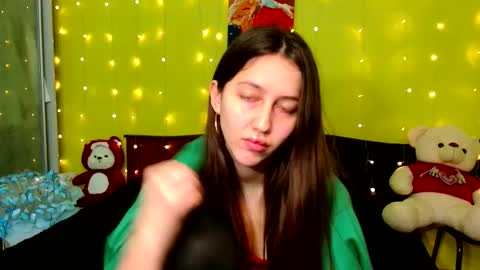 DinaFritz online show from December 15, 2:48 pm