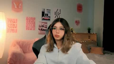 Sara Connor online show from February 28, 1:32 pm