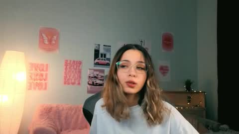 Sara Connor online show from February 8, 1:26 pm