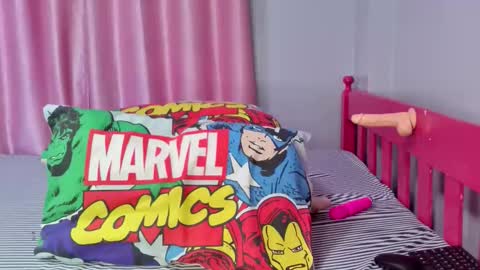 divalorah_ebony online show from March 16, 7:45 am