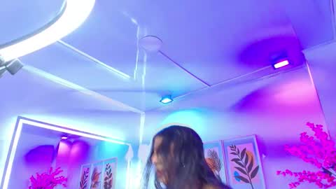 Cloe  online show from February 10, 11:13 am