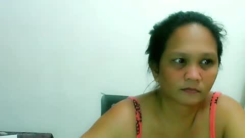 Snapshot of divinegrace10 chatting on December 25, 9:54 pm     Divine Grace Close To Your Hear online show from December 25, 9:54 pm