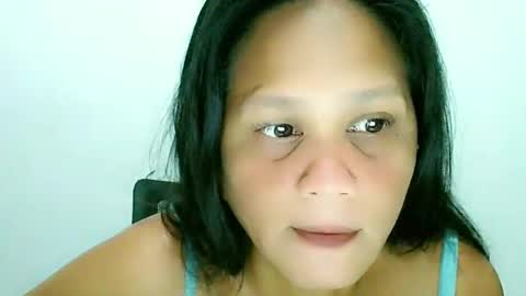 Snapshot of divinegrace10 chatting on March 5, 12:16 am     Divine Grace Close To Your Hear online show from March 5, 12:16 am