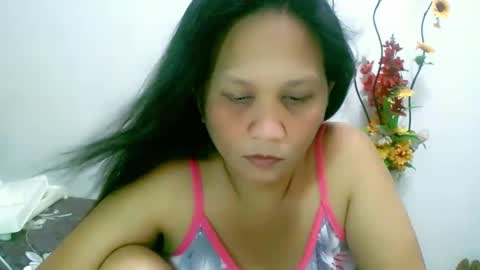 Snapshot of divinegrace10 chatting on January 7, 4:29 am     Divine Grace Close To Your Hear online show from January 7, 4:29 am