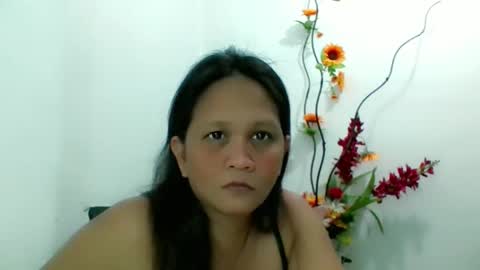 Snapshot of divinegrace10 chatting on December 10, 3:09 am     Divine Grace Close To Your Hear online show from December 10, 3:09 am