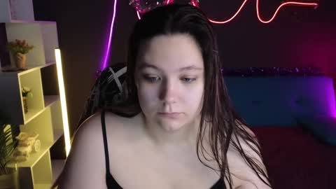 Snapshot of djennapalme chatting on January 5, 1:03 am Jenia online show from January 5, 1:03 am