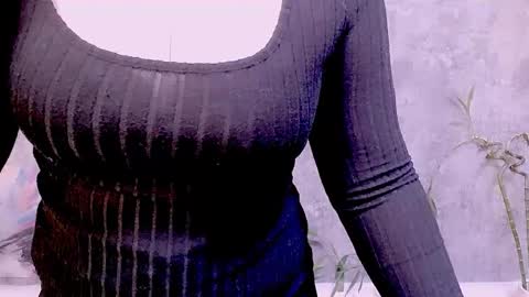 djullia online show from November 26, 7:20 am