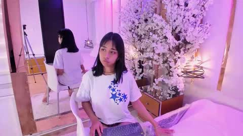    online show from December 1, 1:58 pm