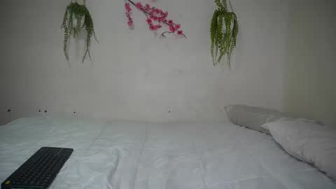 Alice online show from November 26, 9:27 pm