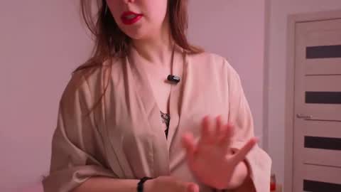 Ann online show from April 17, 6:37 am