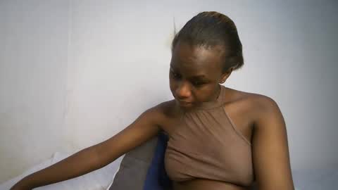 dollberry online show from February 15, 1:10 am