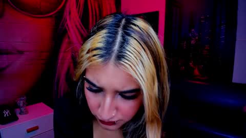 Dolly pocket online show from February 17, 9:14 pm