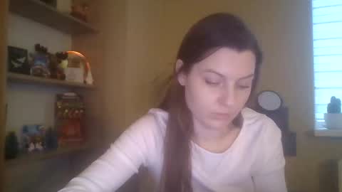 DollyRoma online show from December 17, 1:37 pm