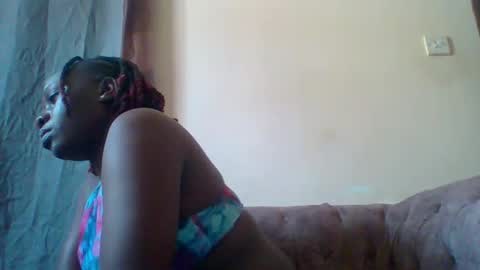 dollyvee online show from November 6, 10:54 am