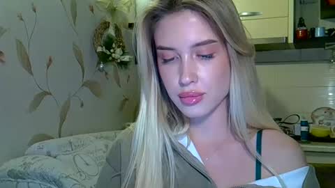 dolove05 online show from January 27, 7:56 pm