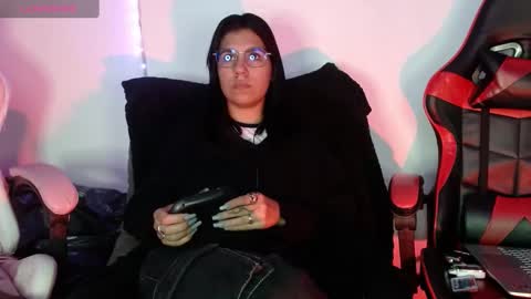 Snapshot of domina_lia chatting on December 26, 3:59 am Domina Lia online show from December 26, 3:59 am