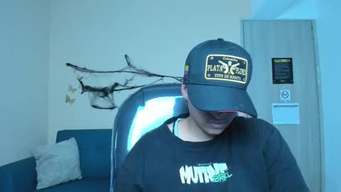 Dominick  online show from October 28, 5:57 am