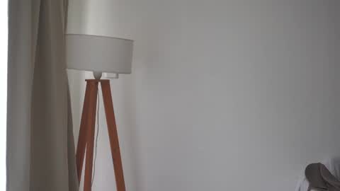 Donatella online show from October 22, 11:59 am