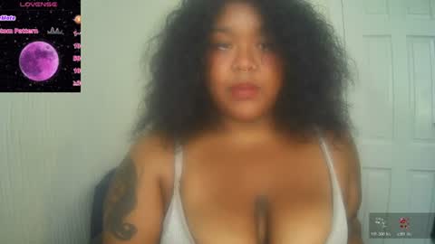 DeeDee online show from July 23, 11:18 am