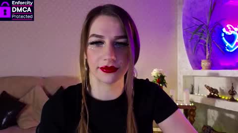 Emily online show from November 22, 2:20 pm