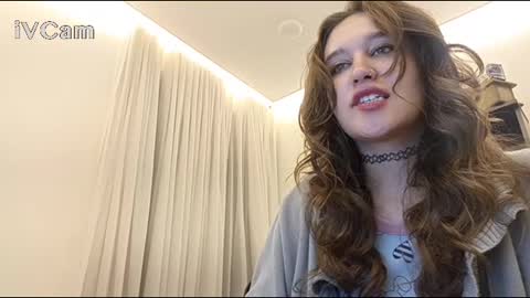 draculina69 online show from August 10, 6:06 am