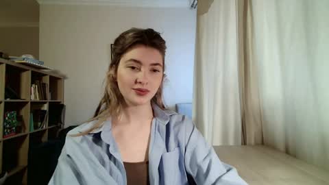 Dia online show from April 5, 9:41 am