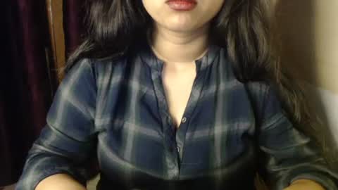 Dua online show from March 22, 8:37 pm