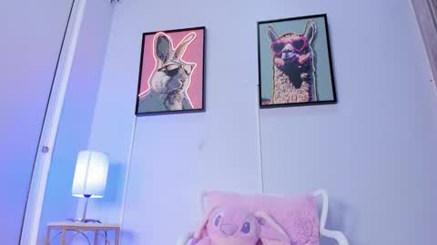 dulce__fiore07 online show from March 19, 12:31 pm