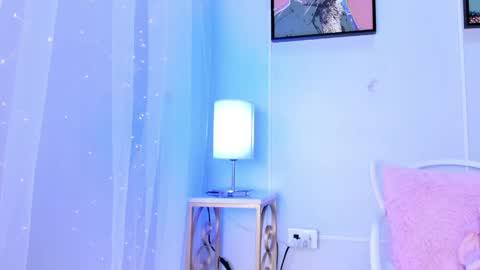 dulce__fiore07 online show from May 28, 12:03 pm