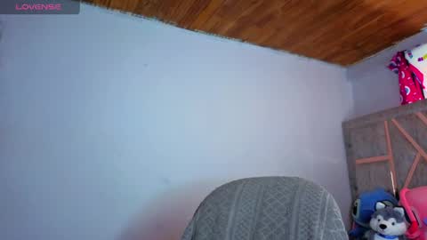 C E L E S T E  online show from April 18, 7:07 pm