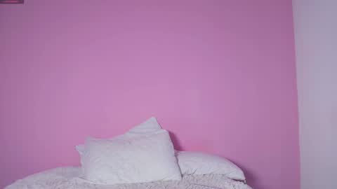   online show from November 1, 5:17 pm