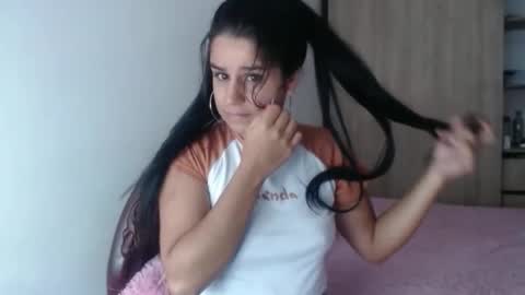 dulcekatty18 online show from March 25, 3:37 pm