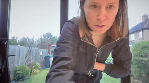 Snapshot of eatmypie69 chatting on February 10, 10:42 am Nadia Ferreira  online show from February 10, 10:42 am