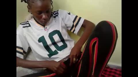 ebony_lisaaa online show from February 25, 8:02 am