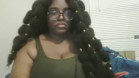 ebonybigtitqueen1 online show from October 22, 3:11 am