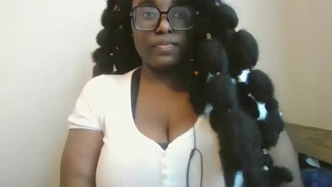 ebonybigtitqueen3 online show from November 4, 1:49 pm