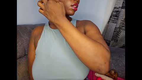 Ebony Melanie online show from November 20, 9:49 pm