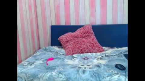 ebonyfirexx4u online show from December 22, 5:43 am