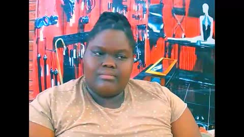 ebonyhotbuns4u2luv online show from November 15, 7:20 am