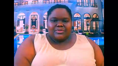 ebonyhotbuns4u2luv online show from May 19, 5:47 am