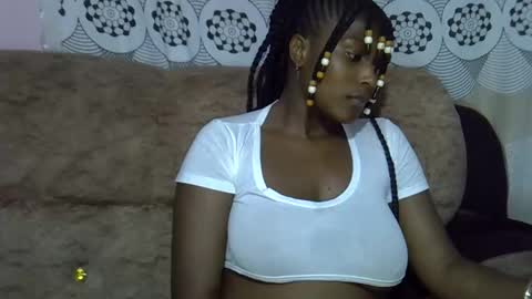 pretty online show from April 16, 9:39 pm