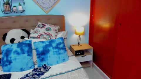 ede online show from February 21, 7:20 am