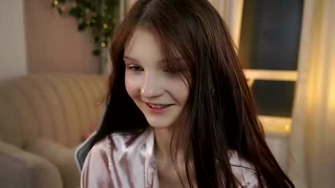 Lisa  online show from February 22, 12:11 am