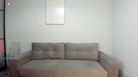 Effie online show from December 17, 3:16 pm