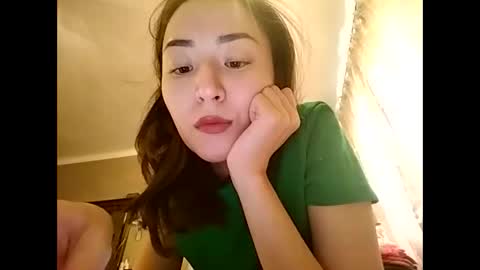 Effy online show from December 8, 9:46 am