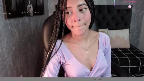 eileen__stone online show from January 5, 6:44 pm