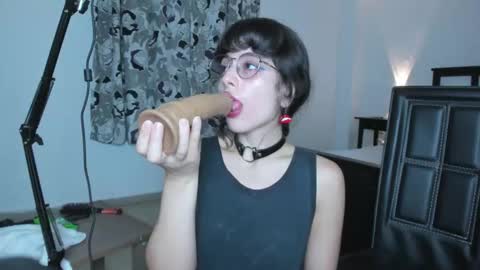 eileen_pinkman online show from November 7, 3:45 am